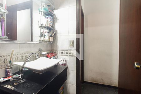 Casa à venda com 200m², 3 quartos e 2 vagasBanheiro Social 