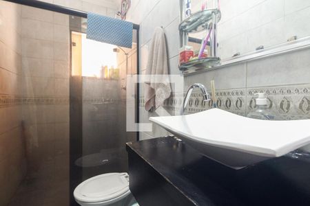 Casa à venda com 200m², 3 quartos e 2 vagasBanheiro Social 