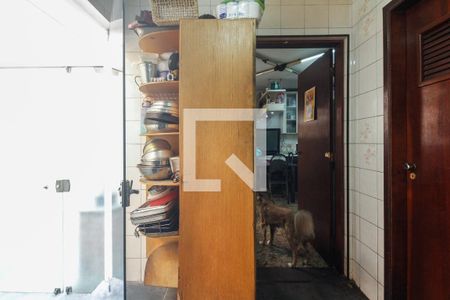 Casa à venda com 200m², 3 quartos e 2 vagasÁrea de Serviço 