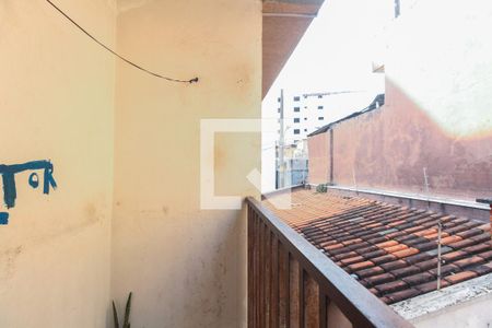 Casa à venda com 200m², 3 quartos e 2 vagasSuíte - Varanda 