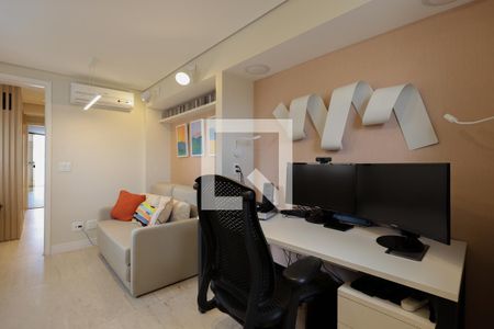 Apartamento à venda com 227m², 3 quartos e 3 vagasEscritório