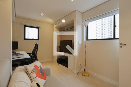 Apartamento à venda com 227m², 3 quartos e 3 vagasEscritório