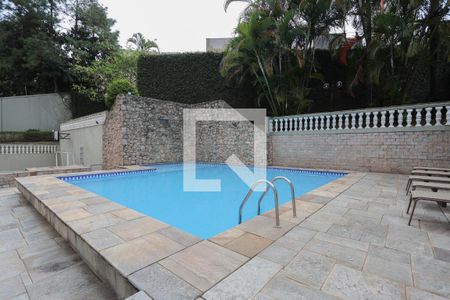 Apartamento à venda com 227m², 3 quartos e 3 vagasÁrea comum - Piscina