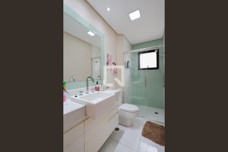 Apartamento à venda com 227m², 3 quartos e 3 vagasBanheiro social