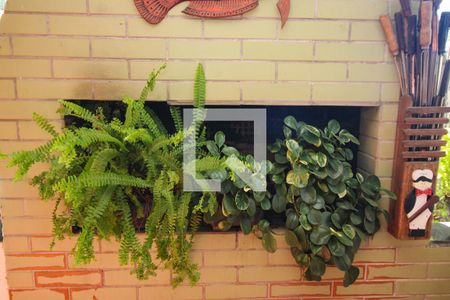 Casa à venda com 282m², 4 quartos e 3 vagasChurrasqueira