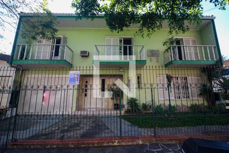 Casa à venda com 282m², 4 quartos e 3 vagasFachada