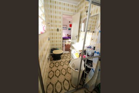 Casa à venda com 282m², 4 quartos e 3 vagasBanheiro Social