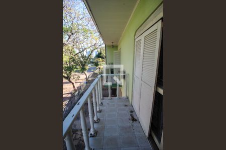 Casa à venda com 282m², 4 quartos e 3 vagasSacada do Quarto 2