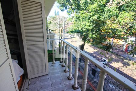 Casa à venda com 282m², 4 quartos e 3 vagasSacada do Quarto 1