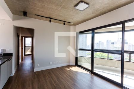 Apartamento à venda com 70m², 2 quartos e 2 vagasSala