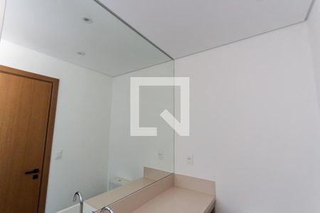 Apartamento à venda com 70m², 2 quartos e 2 vagasEspelho