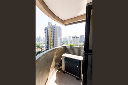 Apartamento à venda com 70m², 2 quartos e 2 vagasVaranda da Suíte 