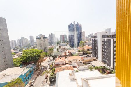 Apartamento à venda com 70m², 2 quartos e 2 vagasVista da Suíte 