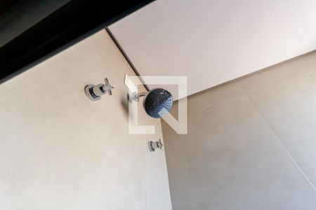 Apartamento à venda com 70m², 2 quartos e 2 vagasChuveiro