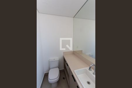 Apartamento à venda com 68m², 2 quartos e 2 vagasBanheiro da Suíte
