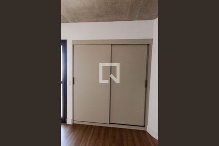 Apartamento à venda com 68m², 2 quartos e 2 vagasSuíte