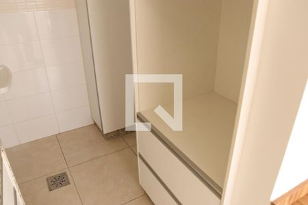 Apartamento para alugar com 61m², 2 quartos e 1 vagaCozinha e Área de Serviço