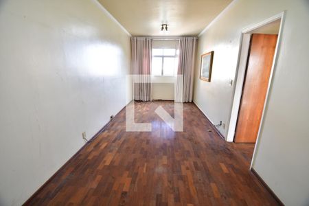 Apartamento para alugar com 85m², 2 quartos e 1 vagaSala