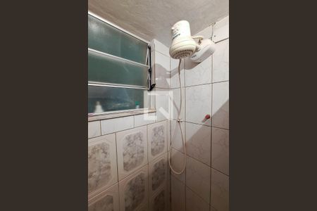 Casa à venda com 80m², 2 quartos e 1 vaga Casa à venda com 80m², 2 quartos e 1 vagaBanheiro da Suíte