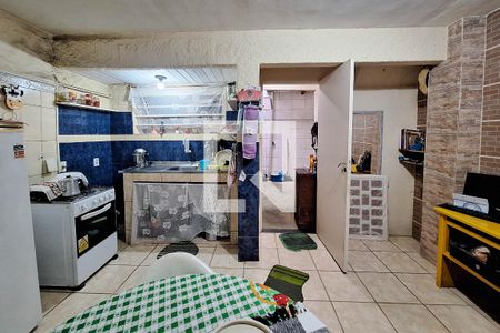 Casa à venda com 80m², 2 quartos e 1 vaga Casa à venda com 80m², 2 quartos e 1 vagaCozinha