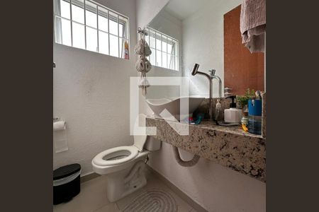 Casa à venda com 125m², 3 quartos e 3 vagasLavabo