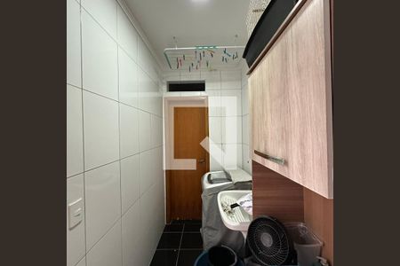 Casa à venda com 125m², 3 quartos e 3 vagasÁrea externa - Lavanderia