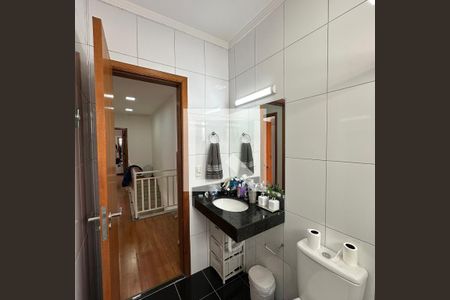 Casa à venda com 125m², 3 quartos e 3 vagasBanheiro