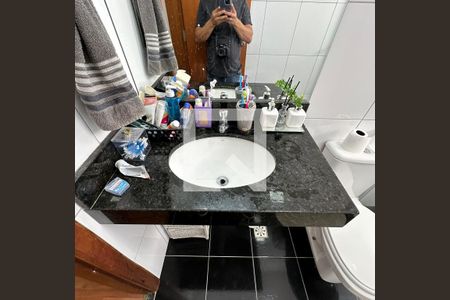 Casa à venda com 125m², 3 quartos e 3 vagasBanheiro