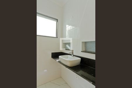 Casa à venda com 217m², 3 quartos e 4 vagas Casa à venda com 217m², 3 quartos e 4 vagasBanheiro