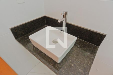 Casa à venda com 217m², 3 quartos e 4 vagas Casa à venda com 217m², 3 quartos e 4 vagasBanheiro da Suíte 1