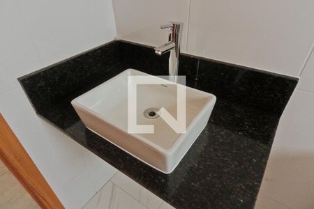 Casa para alugar com 218m², 3 quartos e 4 vagasBanheiro da Suíte 1