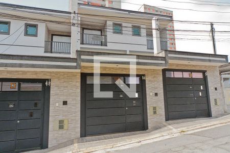 Casa para alugar com 218m², 3 quartos e 4 vagasFachada