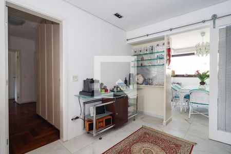 Apartamento à venda com 225m², 4 quartos e 4 vagasSala