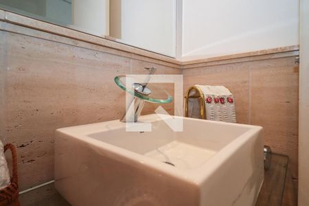 Apartamento à venda com 225m², 4 quartos e 4 vagasLavabo