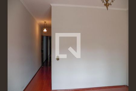 Casa à venda com 250m², 2 quartos e 3 vagasSuíte