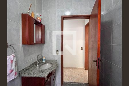 Casa à venda com 250m², 2 quartos e 3 vagasLavabo