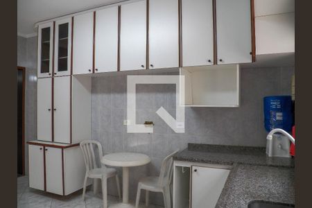 Casa à venda com 250m², 2 quartos e 3 vagasCozinha
