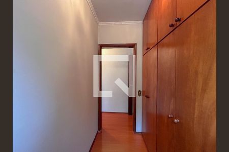 Casa à venda com 250m², 2 quartos e 3 vagasCloset da suíte
