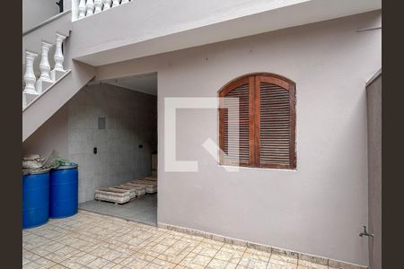 Casa à venda com 250m², 2 quartos e 3 vagasQuintal