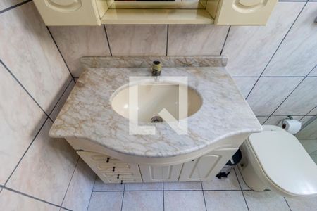 Casa à venda com 238m², 4 quartos e 3 vagas Casa à venda com 238m², 4 quartos e 3 vagasDetalhe Banheiro - Suíte