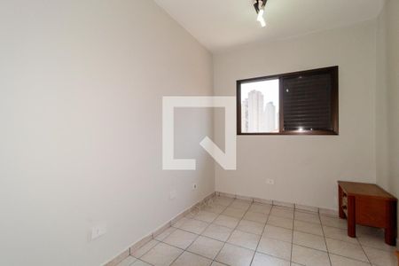 Casa à venda com 238m², 4 quartos e 3 vagas Casa à venda com 238m², 4 quartos e 3 vagasEdícula - Quarto 1