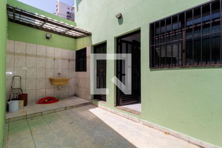 Casa à venda com 238m², 4 quartos e 3 vagas Casa à venda com 238m², 4 quartos e 3 vagasÁrea de Serviço