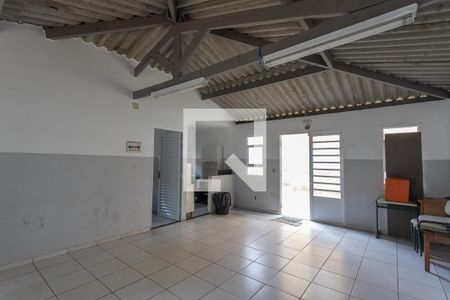 Apartamento para alugar com 47m², 2 quartos e 1 vagaÁrea comum - Salão de festas