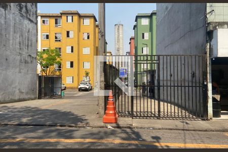 Apartamento para alugar com 47m², 2 quartos e 1 vagaFachada + placa
