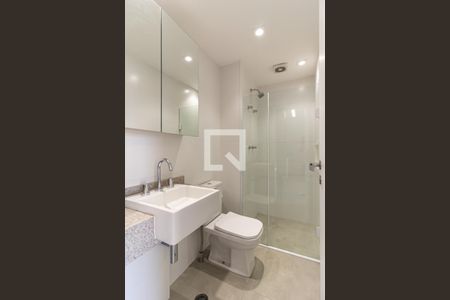 Apartamento para alugar com 35m², 2 quartos e sem vaga Apartamento para alugar com 35m², 2 quartos e sem vagaBanheiro