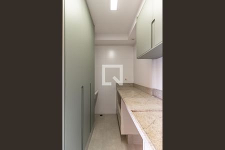 Cozinha de apartamento para alugar com 2 quartos, 35m² em República, São Paulo