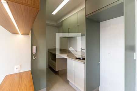 Cozinha de apartamento para alugar com 2 quartos, 35m² em República, São Paulo