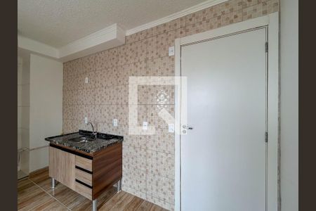 Apartamento para alugar com 35m², 2 quartos e sem vaga Apartamento para alugar com 35m², 2 quartos e sem vagaCozinha e Área de Serviço