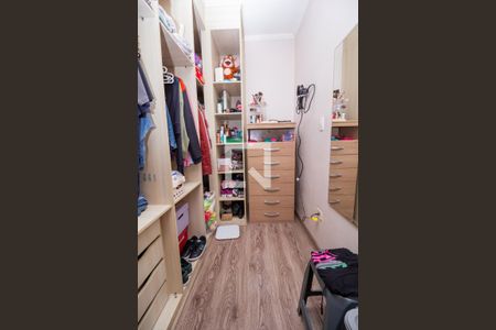 Casa à venda com 125m², 2 quartos e 1 vagaCloset