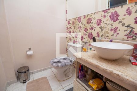 Casa à venda com 125m², 2 quartos e 1 vagaBanheiro 3